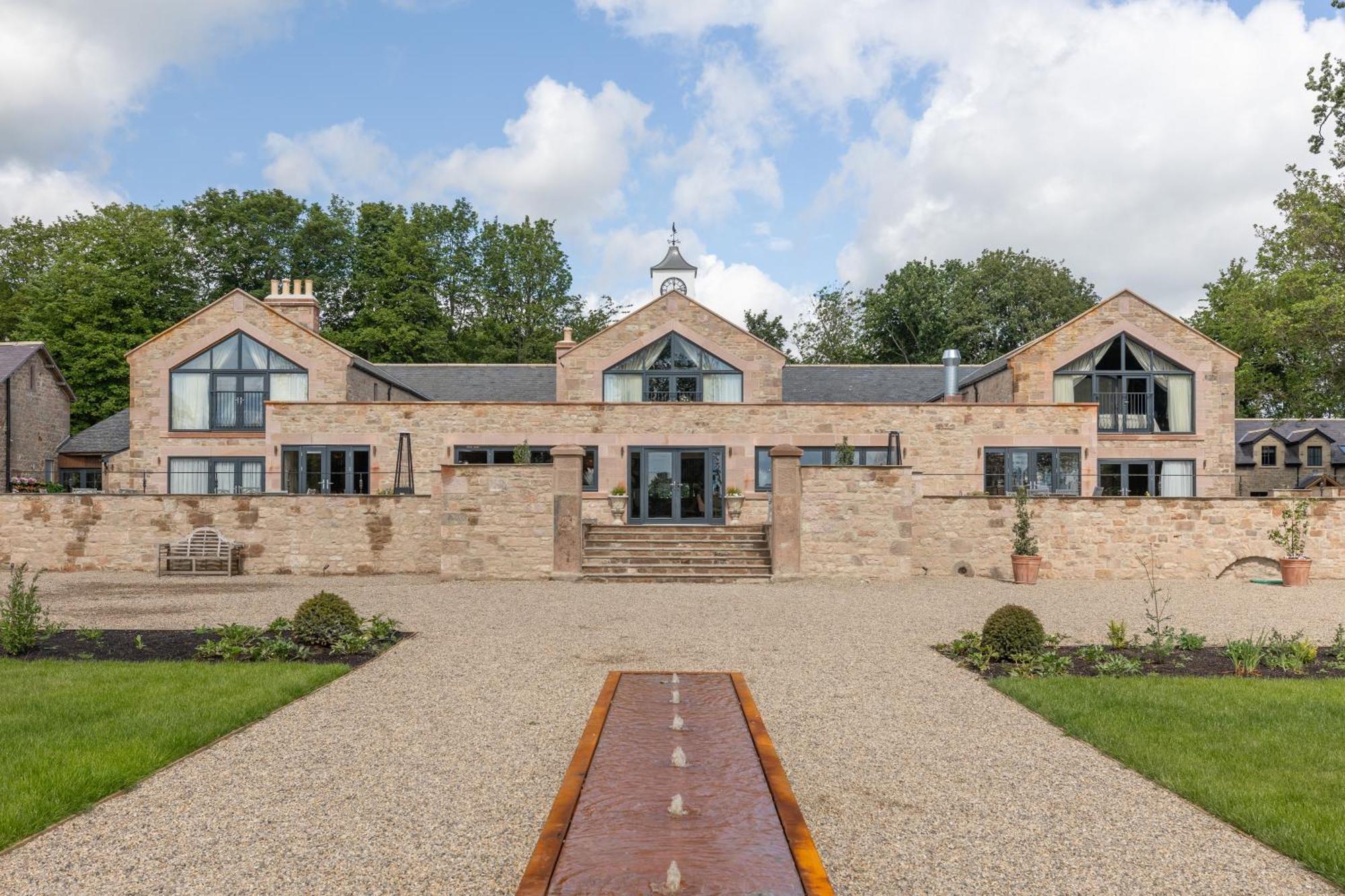 The Tempus At Charlton Hall Estate Alnwick Exterior foto